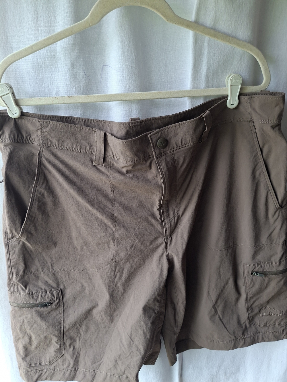 L.L. Bean Brown Men’s Cargo Shorts